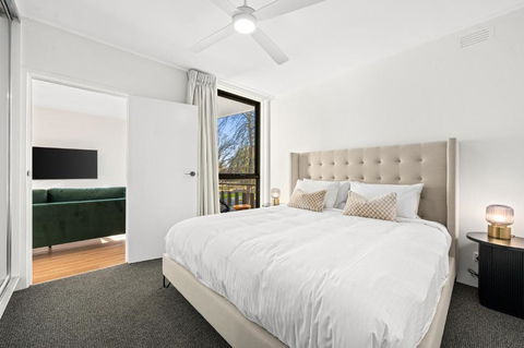 Peppertree Apartments - Rent Accommodation 1