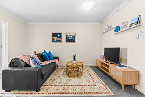 Prime Perth Apartment - Rent Accommodation 1