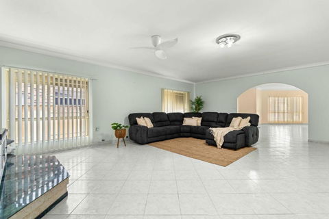 Qarah, Jervis Bay - Rent Accommodation 2