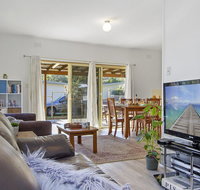 Beach Escape  Currarong - basic family accommodation - Rent Accommodation