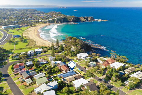 Relax And Reconnect At MaluaBay - Rent Accommodation 0