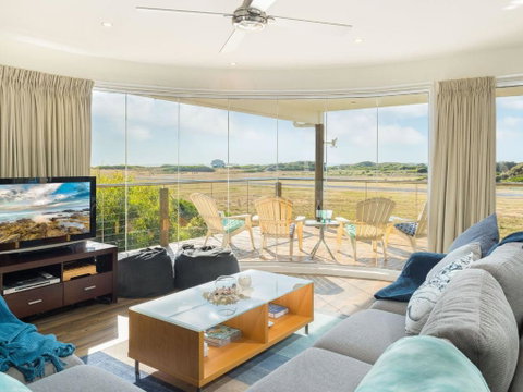 Riptide At Cape Woolamai - Rent Accommodation 1