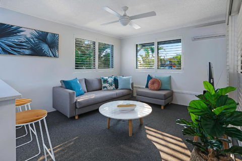 Riverside Location, Noosa Sound - Rent Accommodation 2