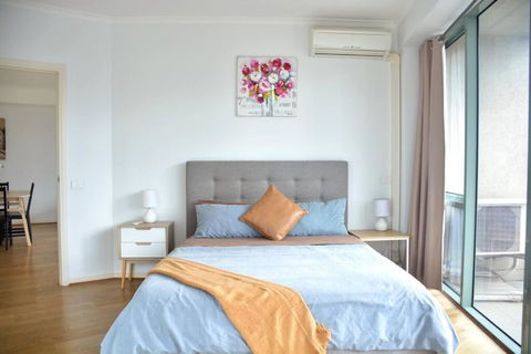 RiverView Spacious 3BR2Bath2Car WifiPoolGym Crown - Rent Accommodation 1