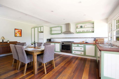 Rodova Cottage - Rent Accommodation 1