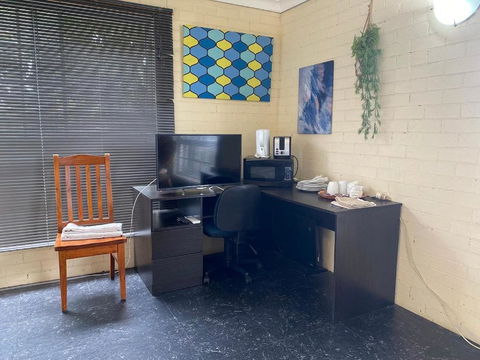 Rosebourne Gardens Motel - Rent Accommodation 1