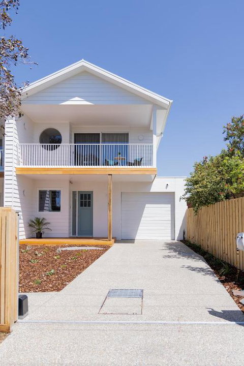 Rosewood Retreat New Luxury Home - Rent Accommodation 1