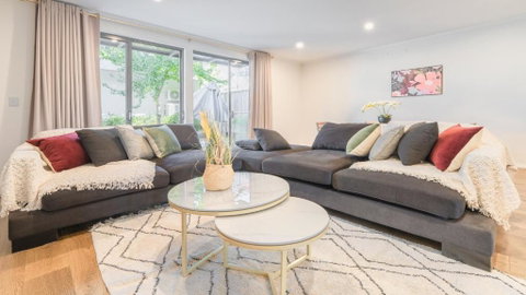 Rousehill 4Br House Close To Train&Shopping&Parks - Rent Accommodation 2