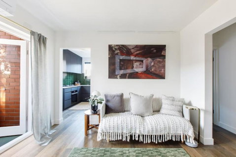 Sage Haven - Laidback St Kilda Beach Living - Rent Accommodation 0