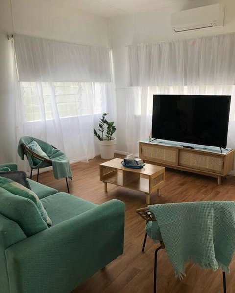 Salt Apartment - Rent Accommodation 0