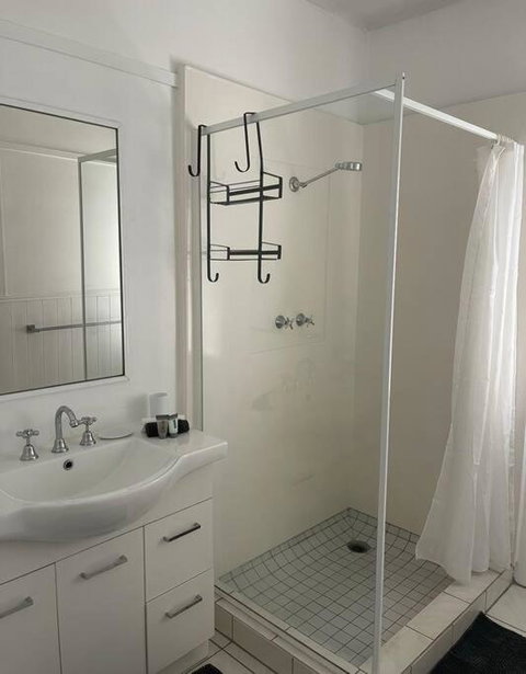 Salt Apartment - Rent Accommodation 2