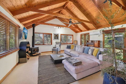 Samsara Blue Mountains - Rent Accommodation 2