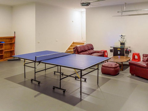 San Freemo - Rent Accommodation 2