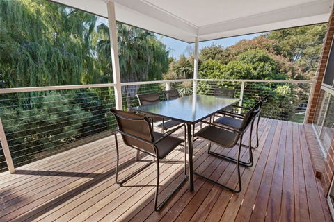 Sanctuary - Rent Accommodation 2