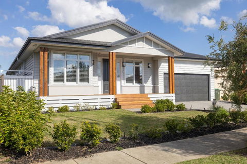 Sanctuary Of Hope By Ready Set Stay - Cowes - Rent Accommodation 0