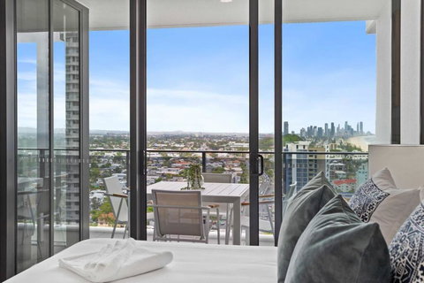 Sandbar 124 - Hosted By Burleigh Letting - Rent Accommodation 1