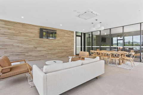 Sandbar Private Apartments - Hosted By Burleigh Letting Company - Rent Accommodation 3