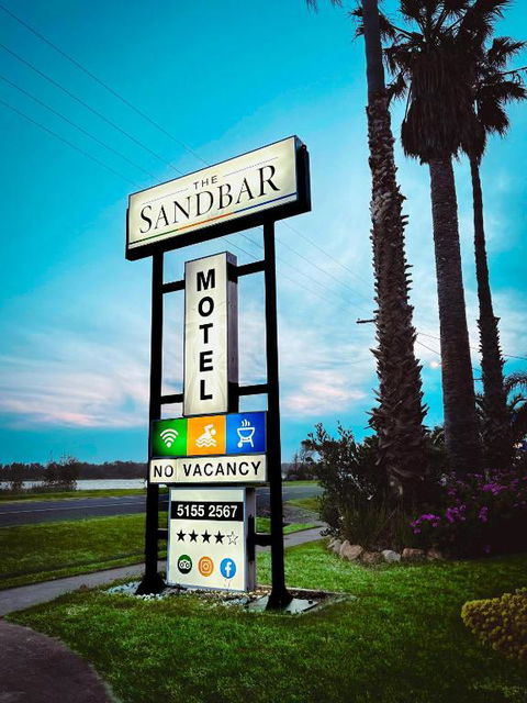 Sandbar Motel - Rent Accommodation 1