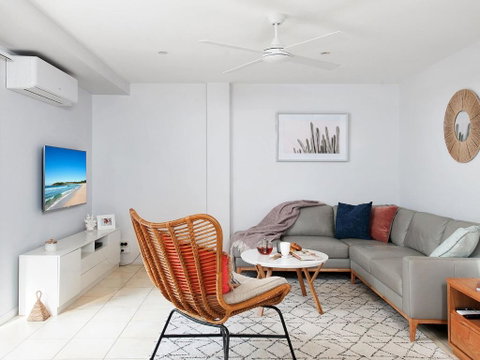 Sandcastle Shores - Rent Accommodation 1