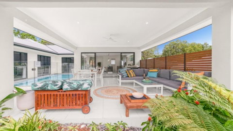 Sandcastles - Palm Cove - Rent Accommodation 1