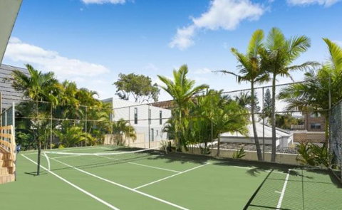 Sanderling Miami - Hosted By Burleigh Letting - Rent Accommodation 2