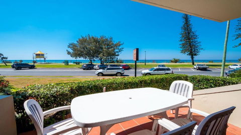 Sandrift Beachfront Apartments - Rent Accommodation 3