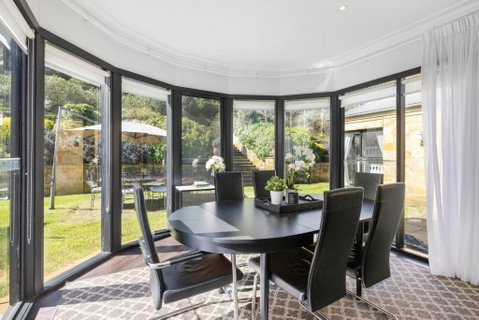 Sandstone Estate - Rent Accommodation 0