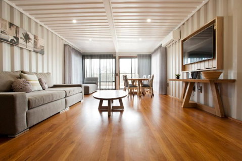 Stirling Estate Chalets - Rent Accommodation 3