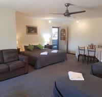 Beachport Motor Inn - Rent Accommodation