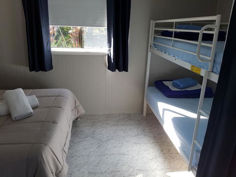 BIG4 Cane Village Holiday Park - Rent Accommodation 1