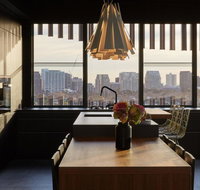 Birdcage Penthouse Luxury Melbourne Ultra Modern Industrial Chic - Rent Accommodation