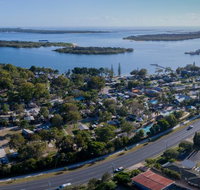 Blue Dolphin Holiday Resort - Rent Accommodation