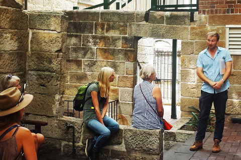 Convicts And The Rocks: Sydney's Walking Tour Led By Historian - Rent Accommodation 0