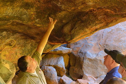 Uluru Small Group Tour Including Sunset - Rent Accommodation 1