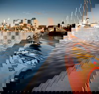 Melbourne Sunset Kayaking Experience with Dinner - Rent Accommodation