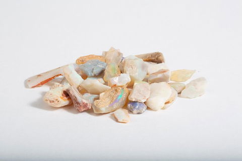 Opal Polishing Workshops In The Beautiful Blue Mountains - Rent Accommodation 0