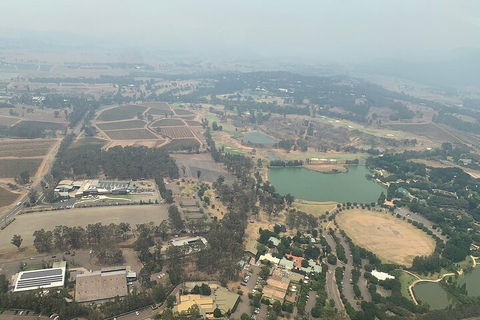 Helicopter Tour Of Hunter Valley In New South Wales With Lunch - Rent Accommodation 3