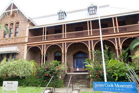 Cairns To Cooktown 4WD Tour - Rent Accommodation 1